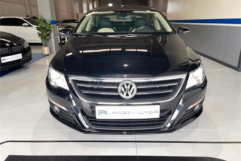 VOLKSWAGEN Passat CC 2.0 TDI 140cv DPF 4p.