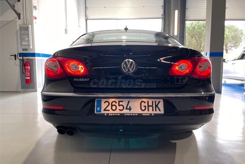 VOLKSWAGEN Passat CC 2.0 TDI 140cv DPF 4p.