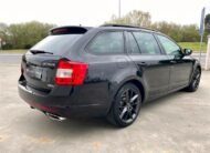 SKODA Octavia RS COMBI TDI DSG 184CV