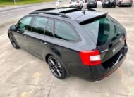 SKODA Octavia RS COMBI TDI DSG 184CV