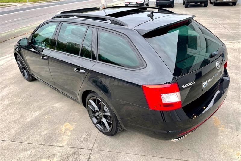 SKODA Octavia RS COMBI TDI DSG 184CV